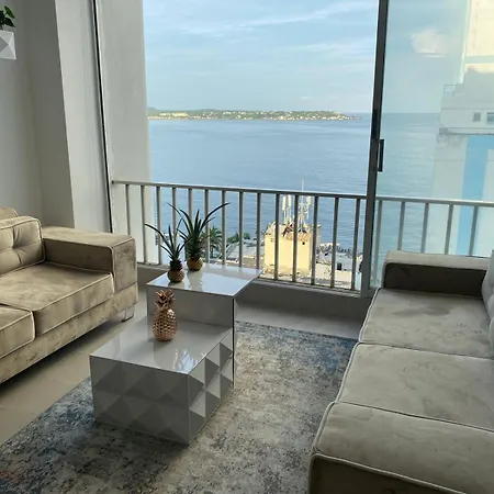 Apartamento Con Hermosa Vista Al Mar, Cristoforo En El Laguito A Pocos Pasos De La Playa * Cartagena